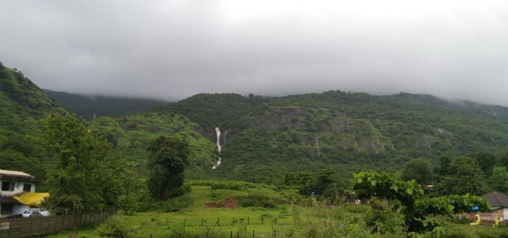 Chaitanya Farms Karjat Kültér fotó